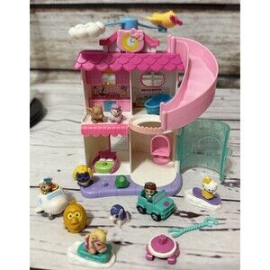 Hello Kitty Squinky All About Town Playset And Mini Figures Lot
